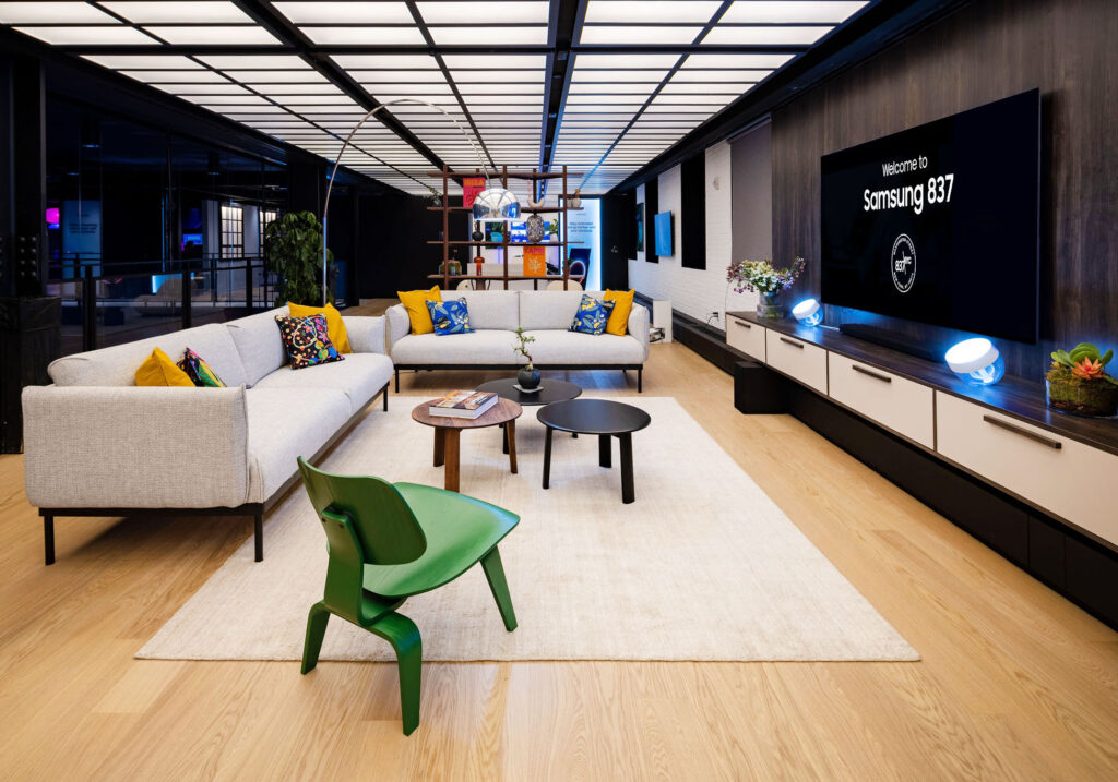 Samsung-837_SmartThings-Home-Living-Room(1)